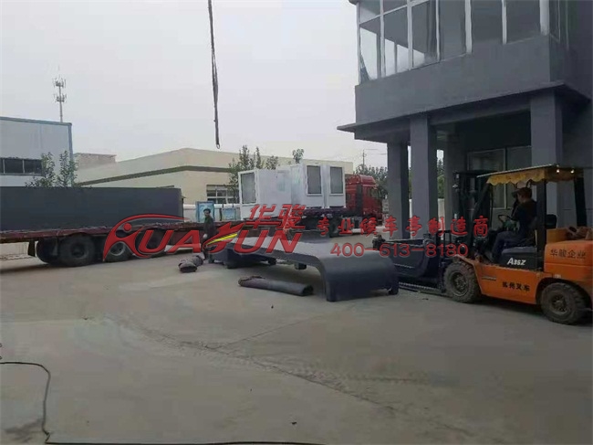 内蒙古呼和浩特首批候车亭发货(图2)