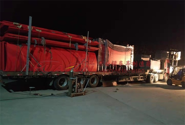 山东烟台首批乡镇候车亭发货(图2)