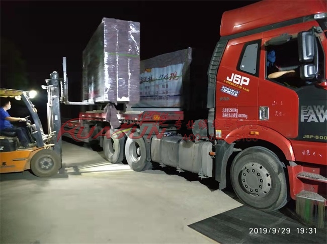 山西运城首批候车亭发货(图3)