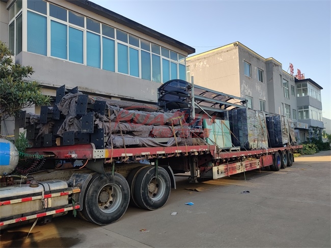 辽宁大连第三批公交站牌候车亭发货