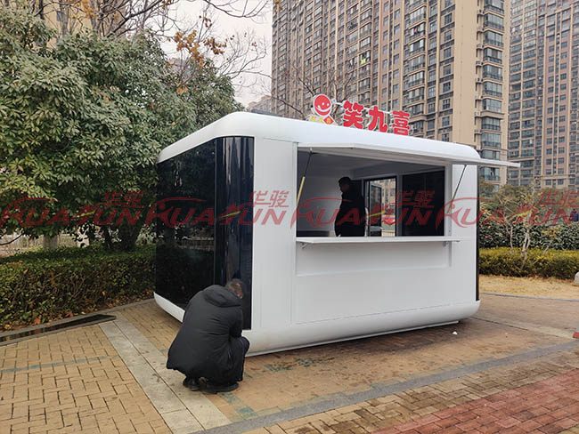 城市街具案例分享--餐车笑九喜岗亭完工发货