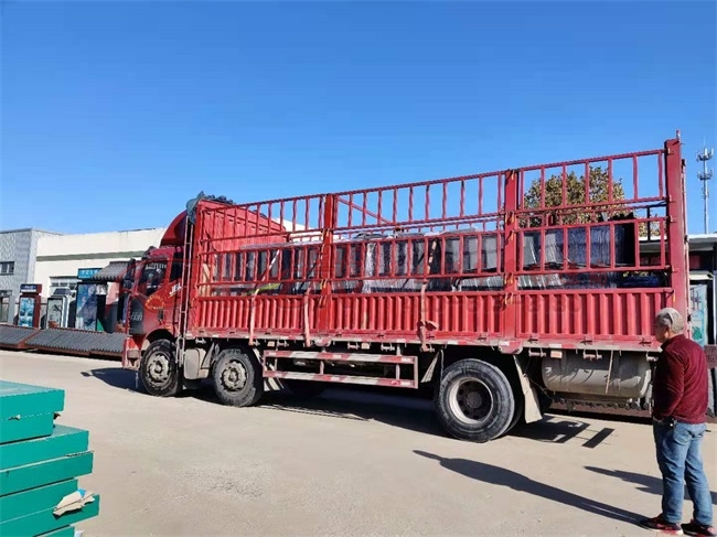 广东不锈钢候车亭厂家发货(图1)