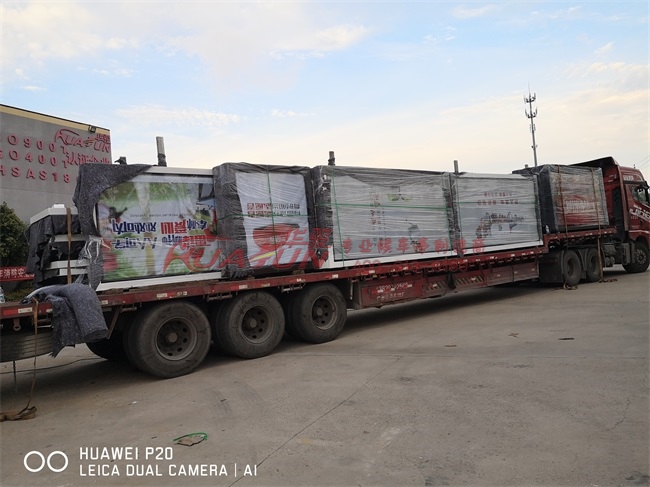 湖南长沙不锈钢候车亭发货(图1)