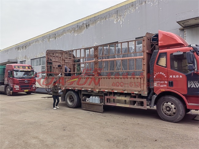 出口刚果现代候车亭再次发货(图2)