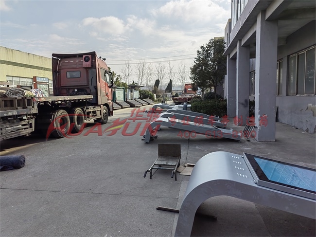 湖南长沙智能候车亭第十三批发货(图1)