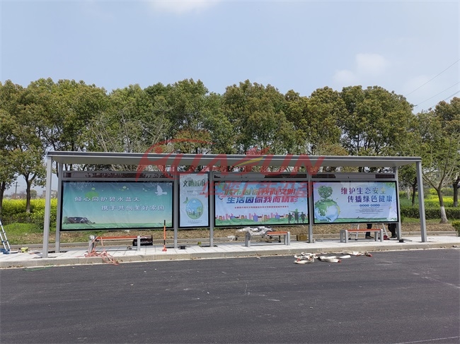 安徽马鞍山第二批候车亭发货(图3) 安徽马鞍山第二批候车亭发货(图3)