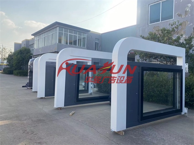 河南周口公交候车亭发货(图1)