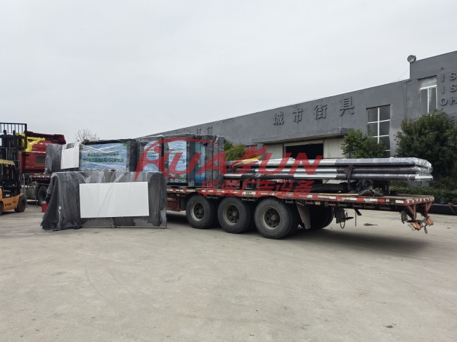 湖南长沙智能候车亭第二十批发货(图2) 湖南长沙智能候车亭第二十批发货(图2)