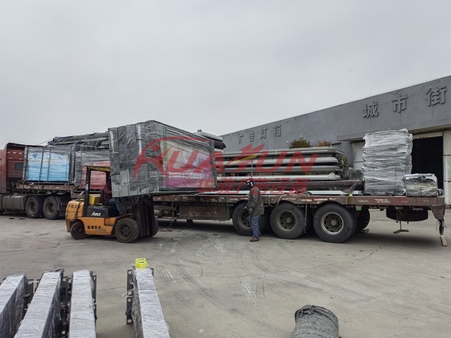 湖南长沙智慧公交站台二十一批发货(图2) 湖南长沙智慧公交站台二十一批发货(图2)