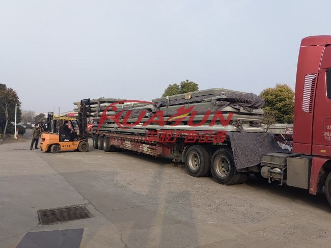 湖南长沙二十四批智能候车亭发货(图2)