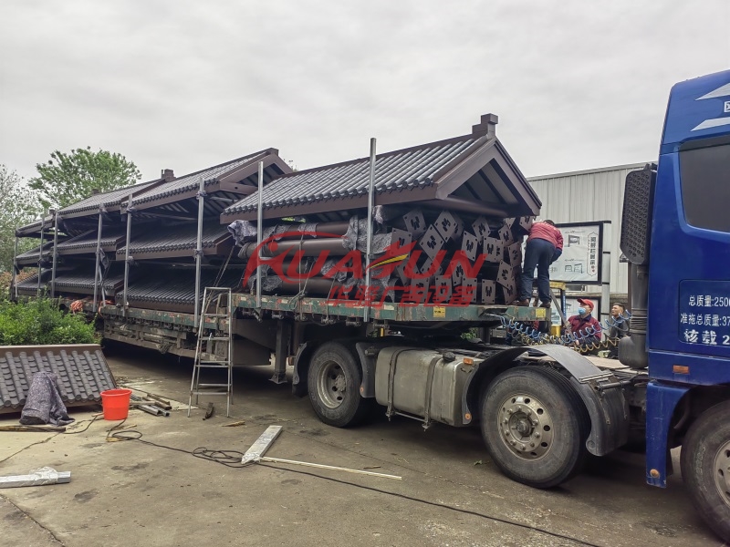 江苏淮安公交站台灯箱发货(图1)