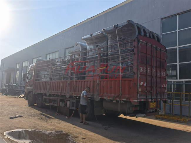 河南太阳能候车亭发货(图1)