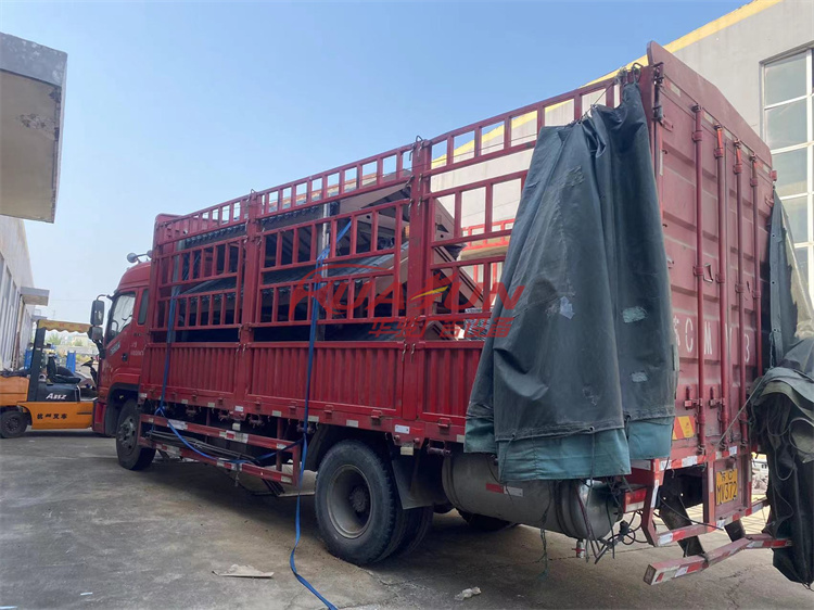 河北邯郸第二批候车亭发货(图1)