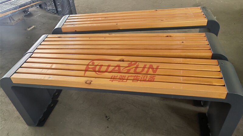 江苏高邮二十一批候车亭发货(图2) 江苏高邮二十一批候车亭发货(图2)