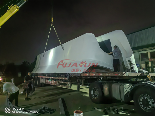 河北衡水不锈钢候车亭发货(图2) 河北衡水不锈钢候车亭发货(图2)