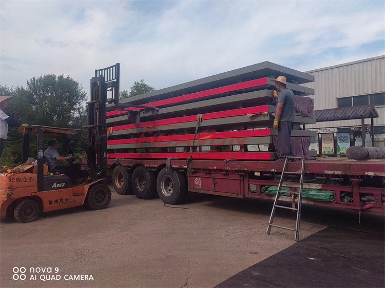 河北承德公交站台发货(图1) 河北承德公交站台发货(图1)