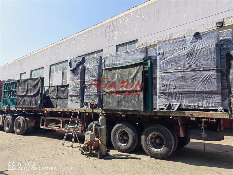 山东乳山智慧公交站台第二批发货(图2) 山东乳山智慧公交站台第二批发货(图2)