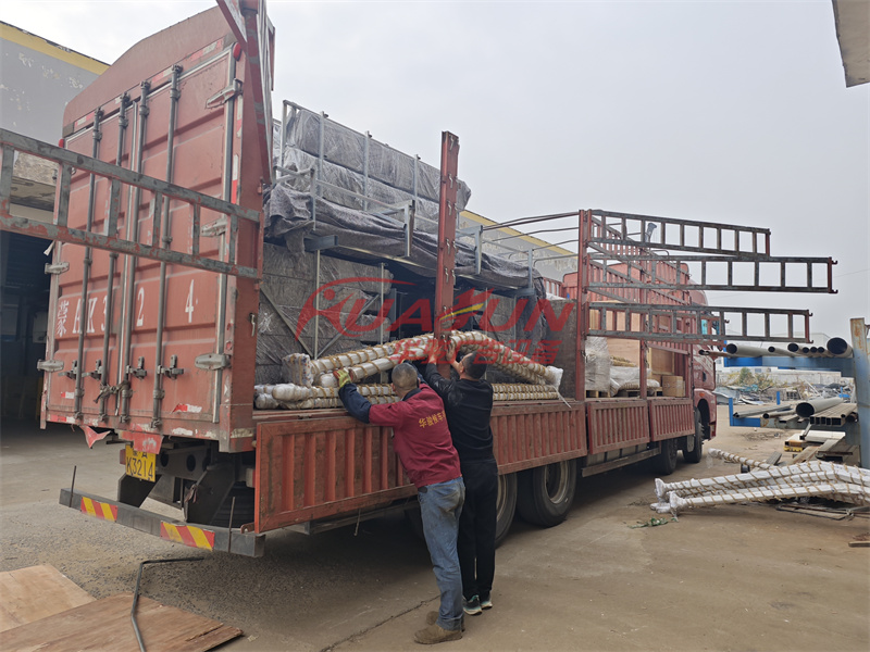 出口蒙古候车亭发货(图2) 出口蒙古候车亭发货(图2)