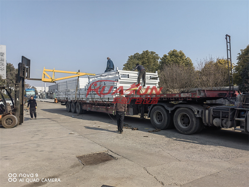 天津售货亭第五批发货(图1) 天津售货亭第五批发货(图1)