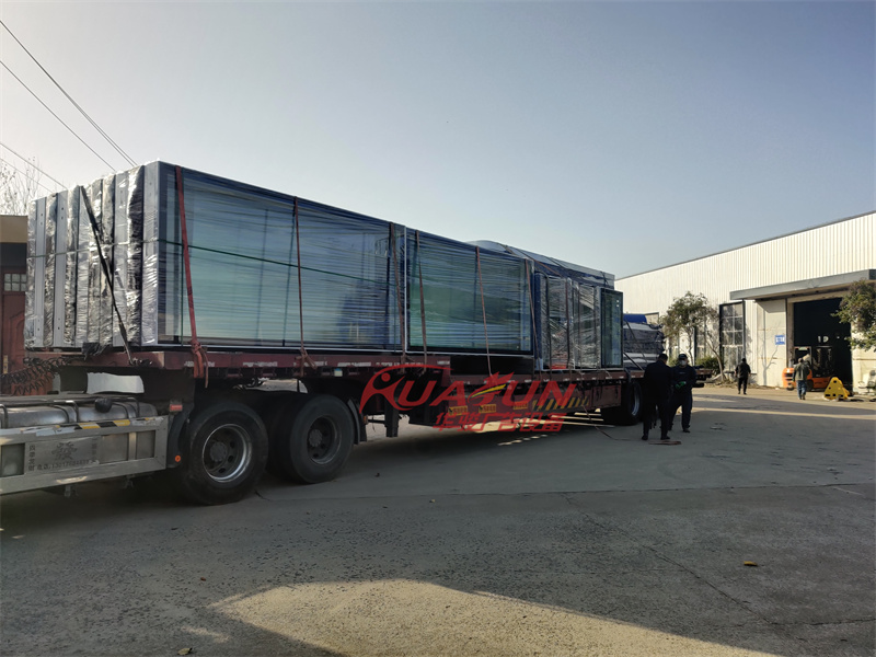 河南简约公交候车亭发货(图2) 河南简约公交候车亭发货(图2)