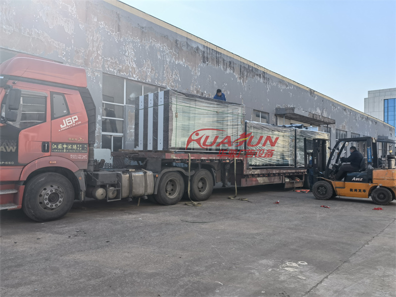 河南周口现代候车亭发货第二批(图1)